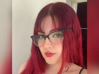 Ivelleee live cam video preview