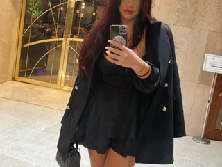 Saby_Lovely live cam video preview