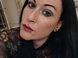 missgennyrock video
