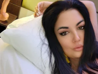 Chasey_Chase Hispanic webcam from Australia