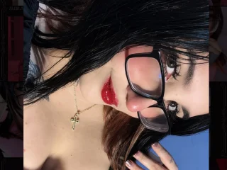 NikaVixen Spanish webcam from Colombia