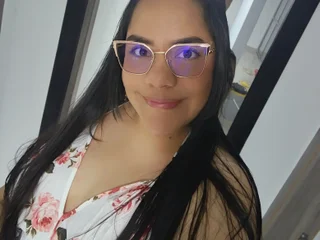 zoedeleon Mature webcam from Venezuela